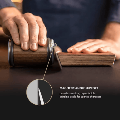 Hands rolling the wooden cylinder along a knife blade held against the angle block, with an inset magnifying the magnetic angle support. 4