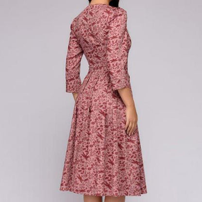 Retro dress with floral pattern – Florina