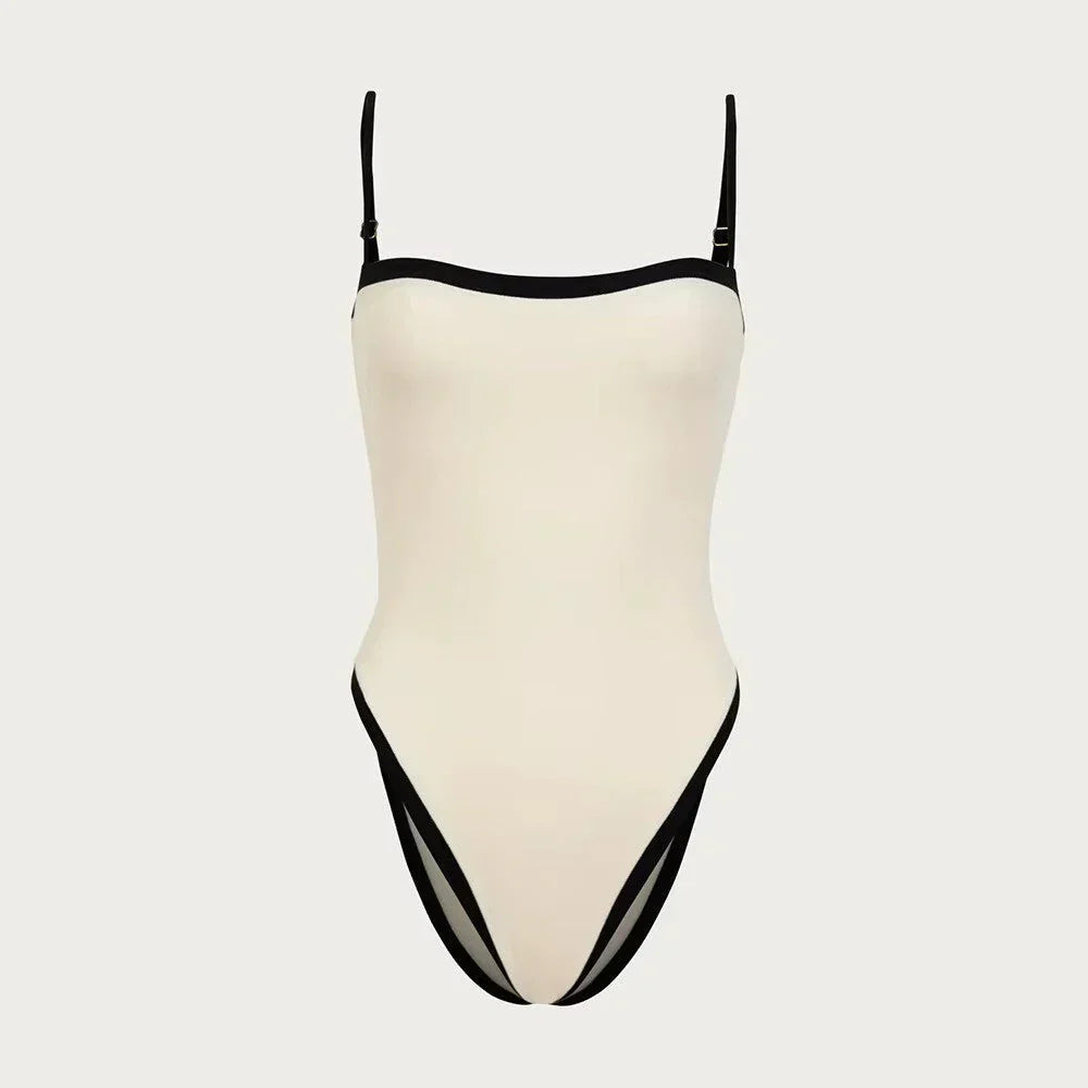 Stylish colour-block swimsuit – Sena