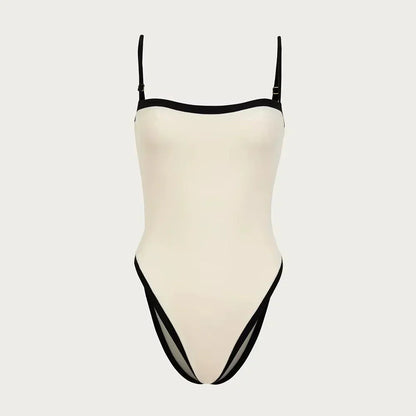 Stylish colour-block swimsuit – Sena