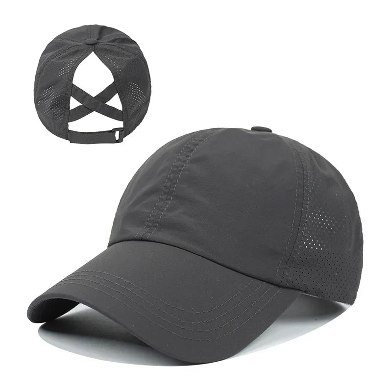 Breathable unisex sports baseball cap made of mesh with adjustable fit – AeroCap