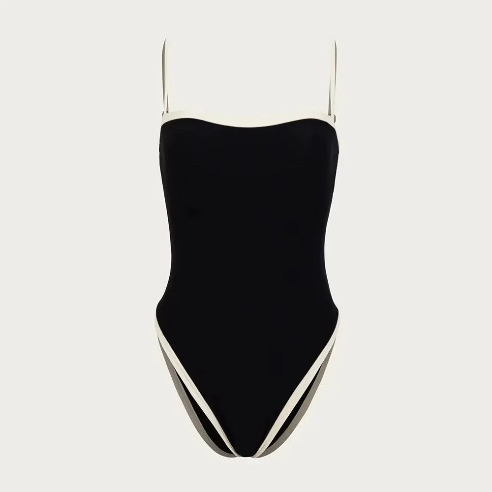 Stylish colour-block swimsuit – Sena