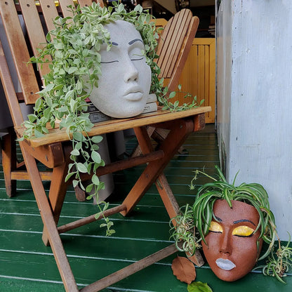 Hanging Pot with Harsh Human Face - FaceVibe