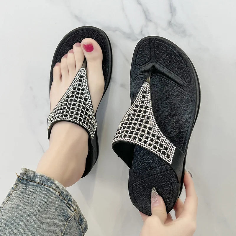 Comfortable ladies' platform slippers with rhinestones – Geneva