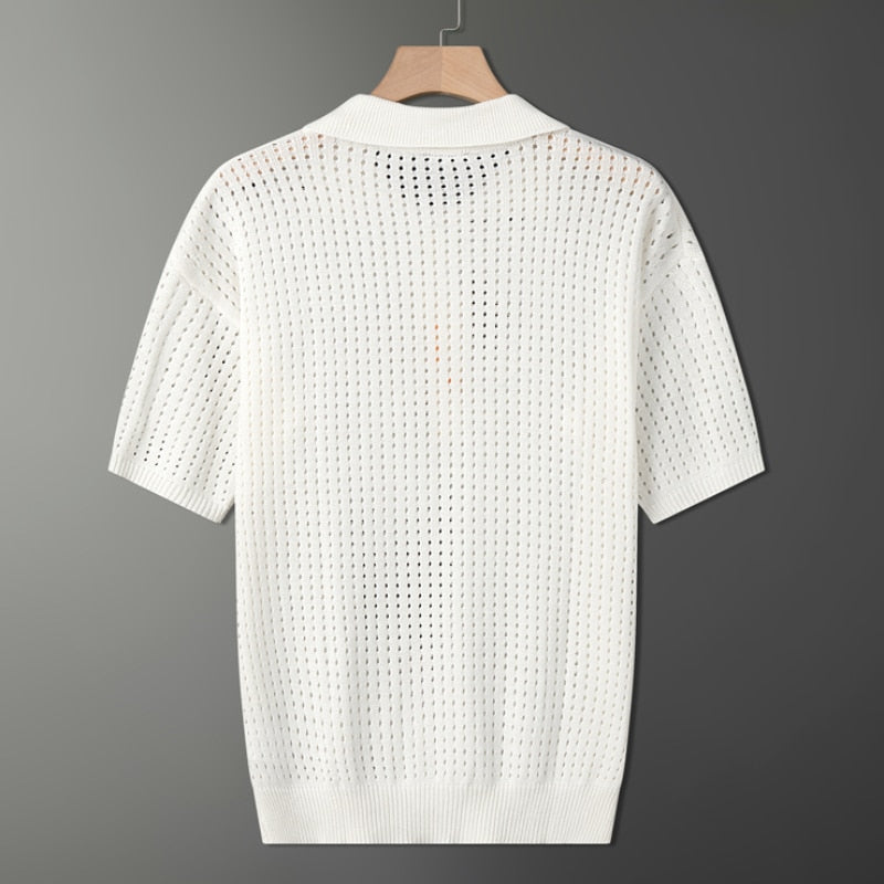 White airy men's polo shirt with a fine knitted texture – Autumn Magic Daan
