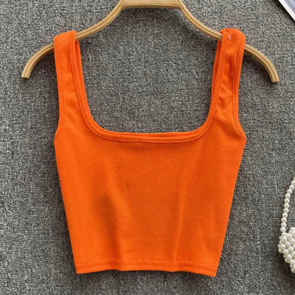 Rugloser Crop-Top in a solid colour – Zayra