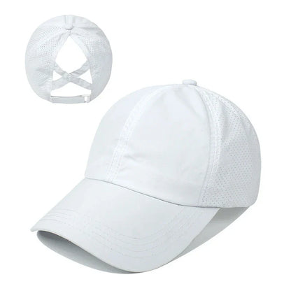Breathable unisex sports baseball cap made of mesh with adjustable fit – AeroCap