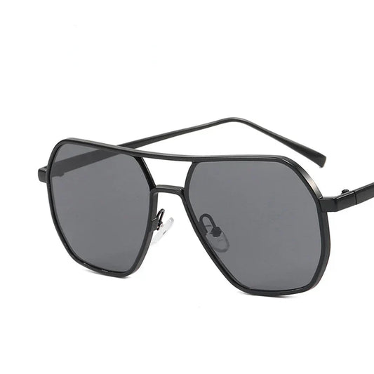 Classic men's sunglasses with metal frame & UV400 protection – Matteo