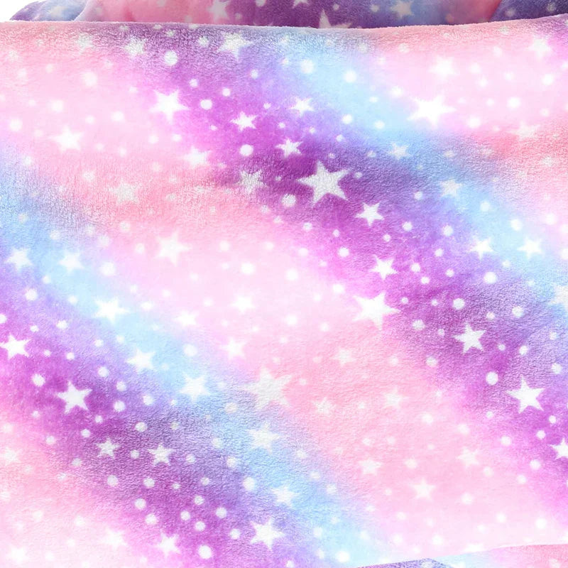 Oversized fleece blanket with hood & pockets – SnugJoy