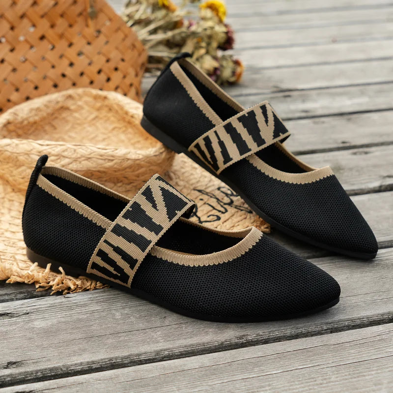 Stylish ladies' autumn shoes with a pointed toe – Lina