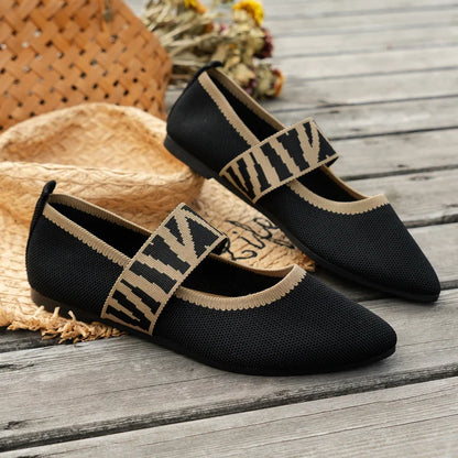Stylish ladies' autumn shoes with a pointed toe – Lina