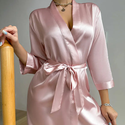 Dressing gown in glacé silk with lacing – Noémie