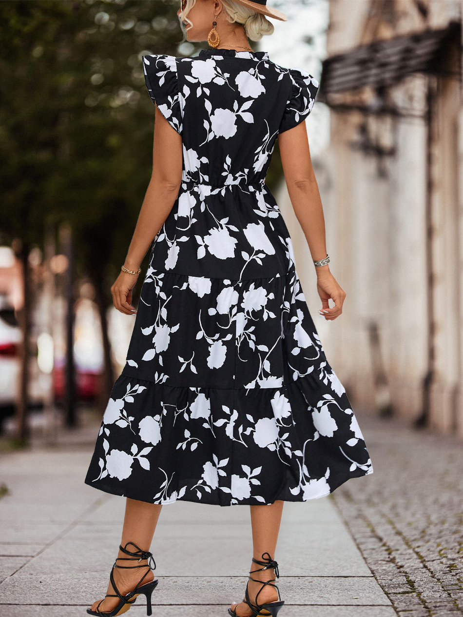 A-line summer dress with puff sleeves and a colour accent – Thalia