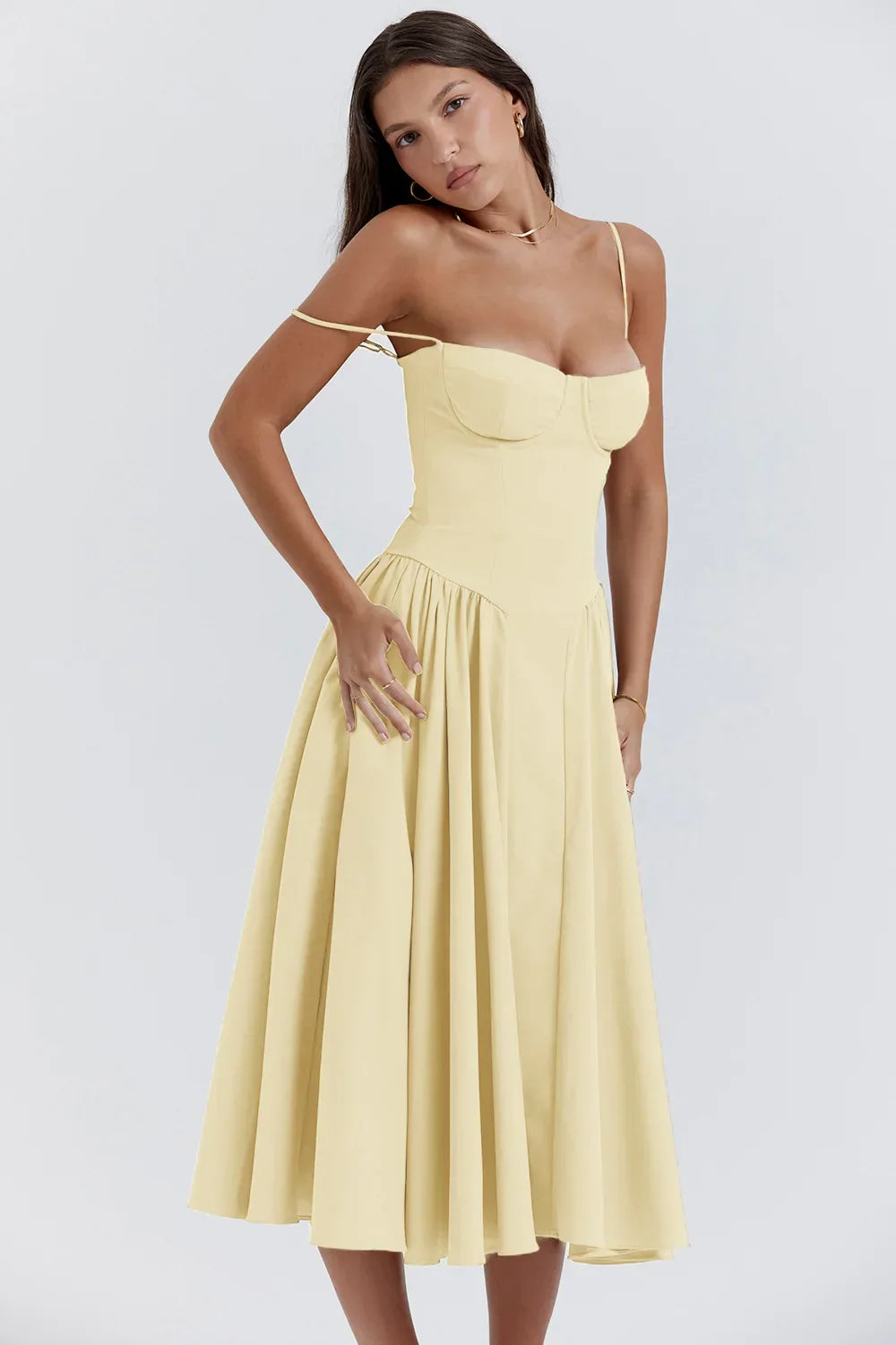 Stylish summer dress with spaghetti straps and a waist cinch – Mira