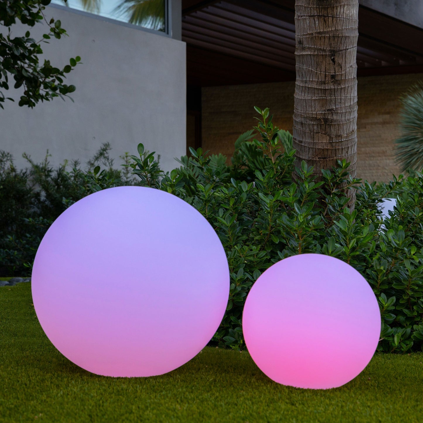 Wireless Mood Lamp for Indoor & Outdoor - LumaSphere