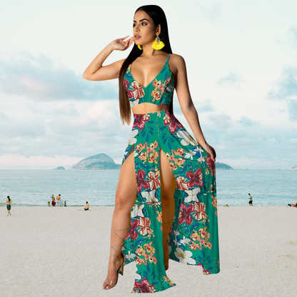Summer outfit with spaghetti straps and a long skirt with a slit – Naïma