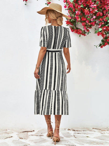 Black-and-white striped midi dress – Elise