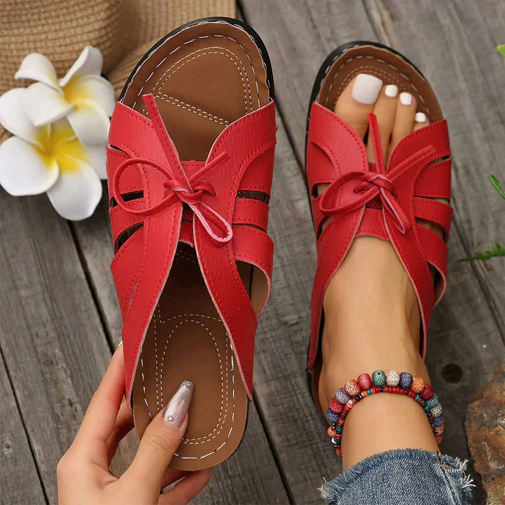 Orthopaedic wedge sandals with a domed button – Mirella