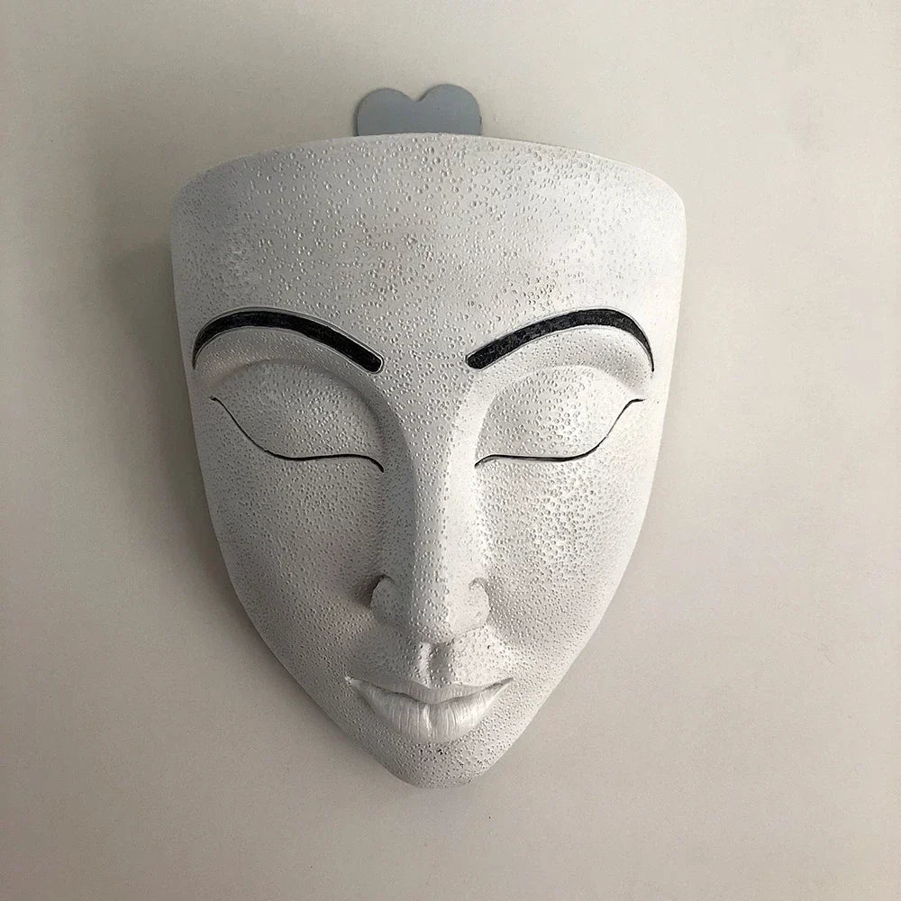 Hanging Pot with Harsh Human Face - FaceVibe