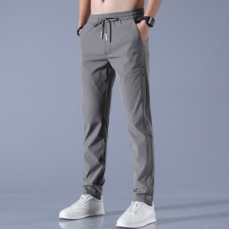 EliteFlex Chino | Stylish Regular-Fit Stretch Trousers for Men