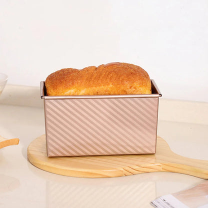 2-piece Rose Gold Non-Stick Bakeware Set with Lid - Brielle