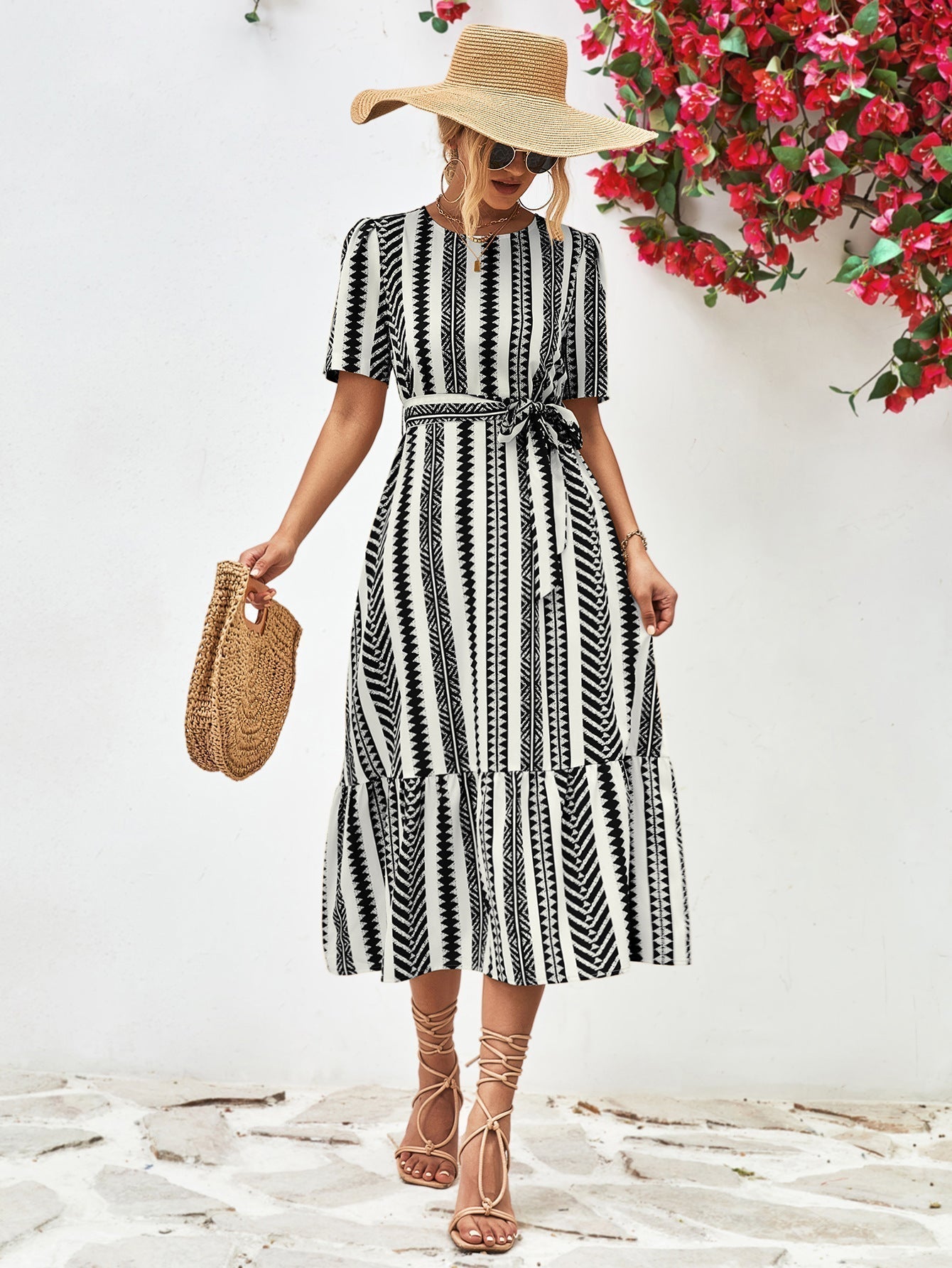 Black-and-white striped midi dress – Elise