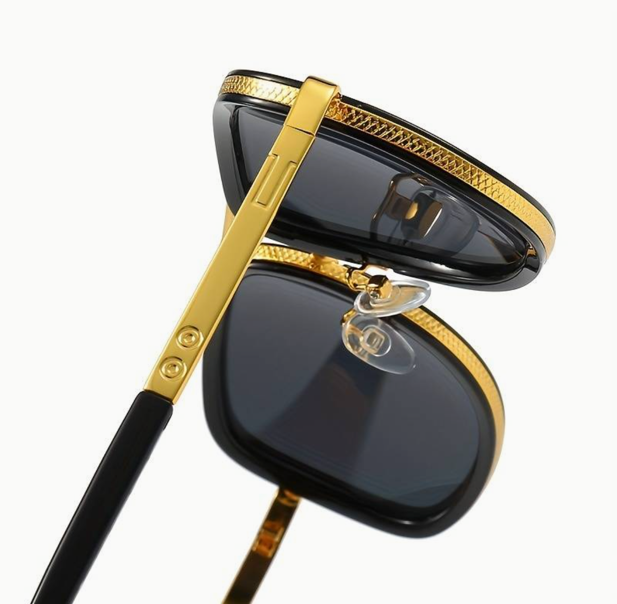 Stylish unisex sunglasses with an elegant finish – SunEdge Flair
