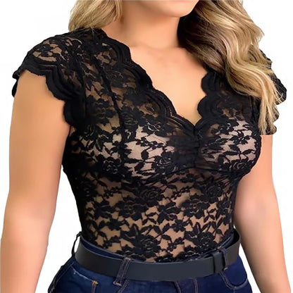 Stylish ladies' summer top made of lace with floral pattern - SpitzenLicht