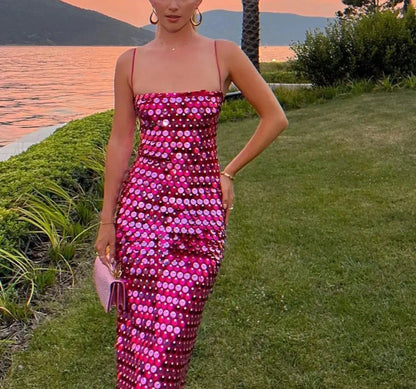 Sequin dress for a Sparkling Evening Look - Amira