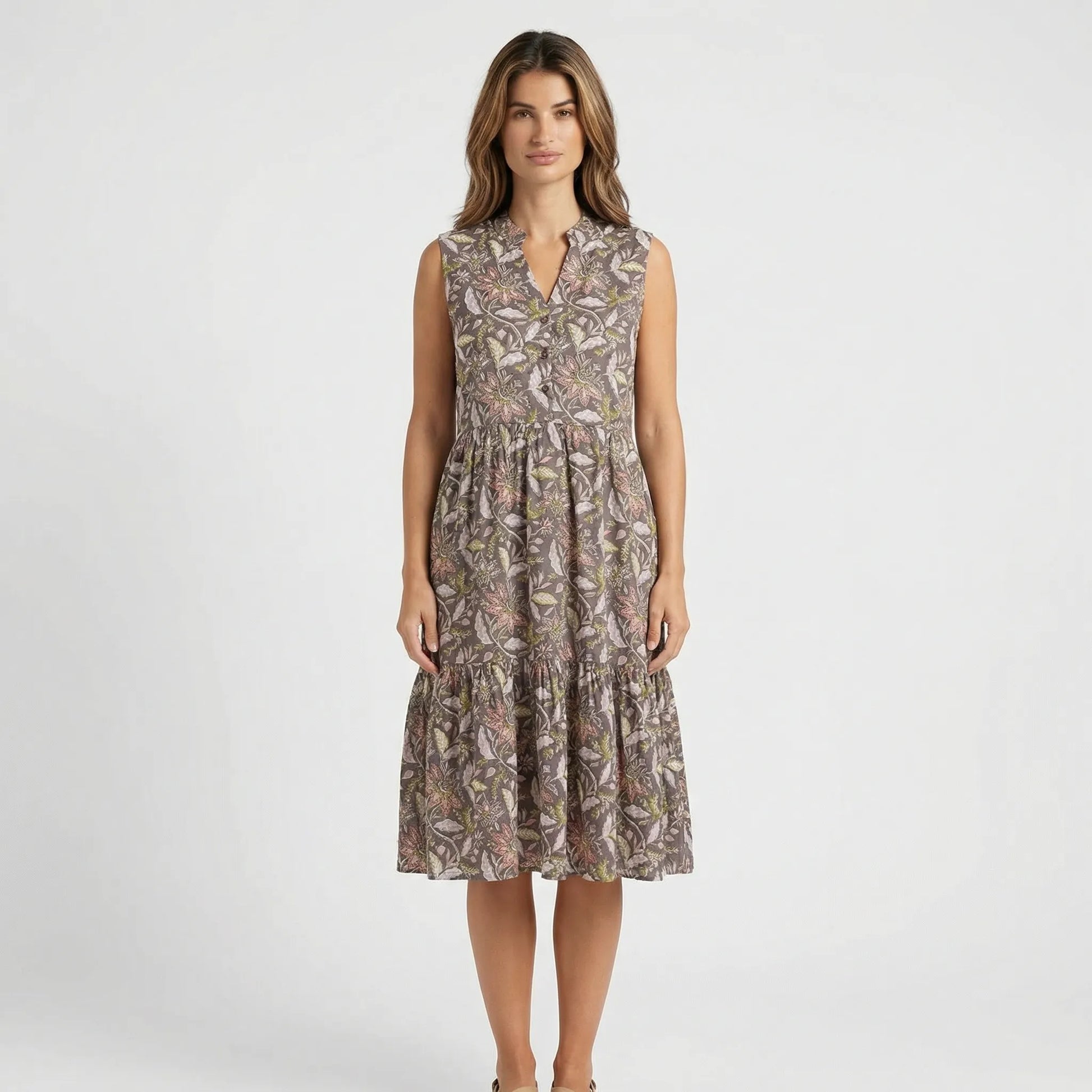 Sleeveless Floral Midi Dress With A Tiered Skirt - Dana