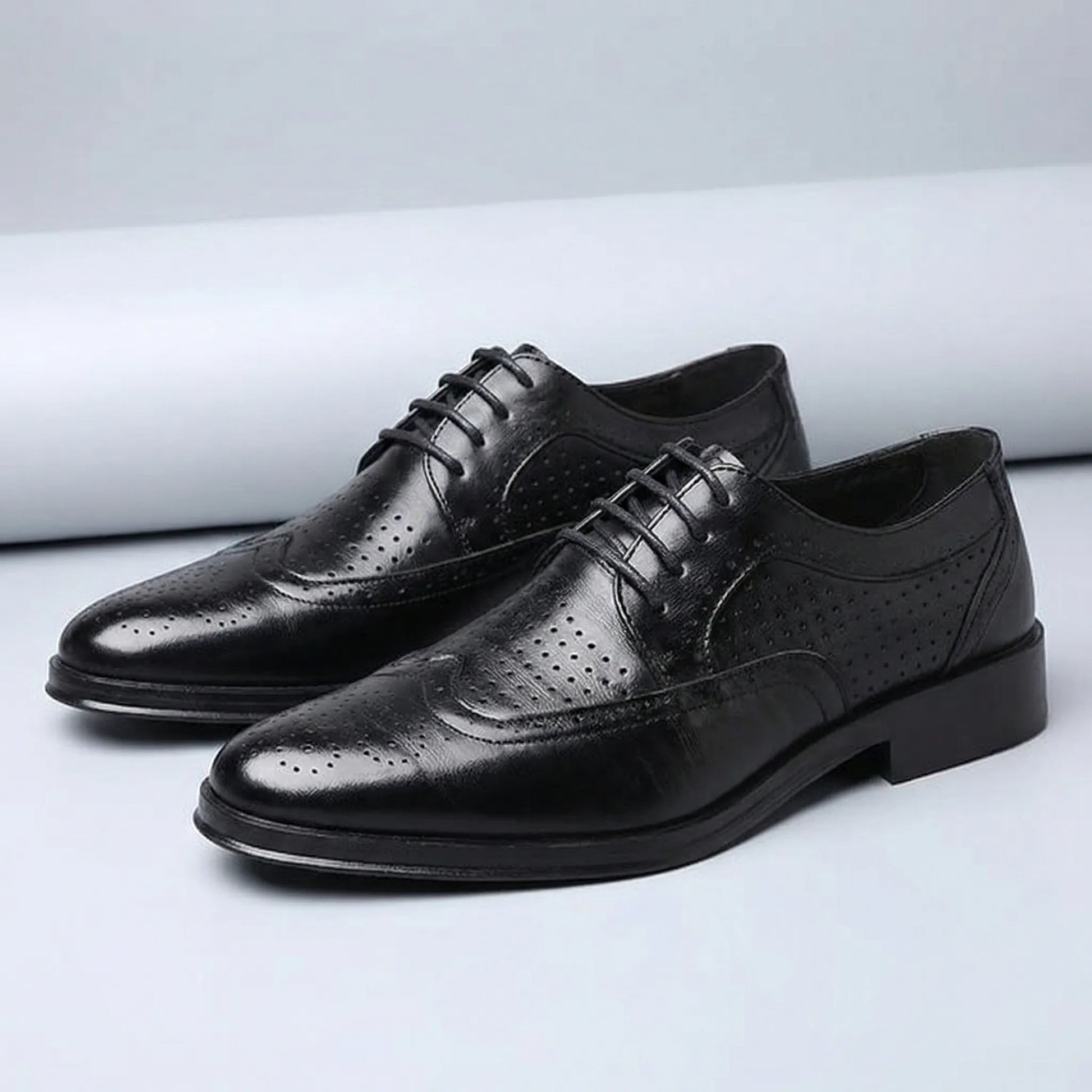 Slim Fit Lace-Ups - Nicolai