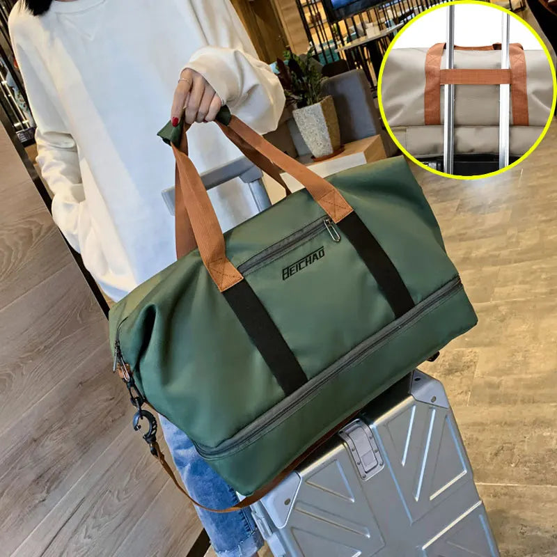 Spacious Gym Bag With Separate Shoe Compartment - Betsy