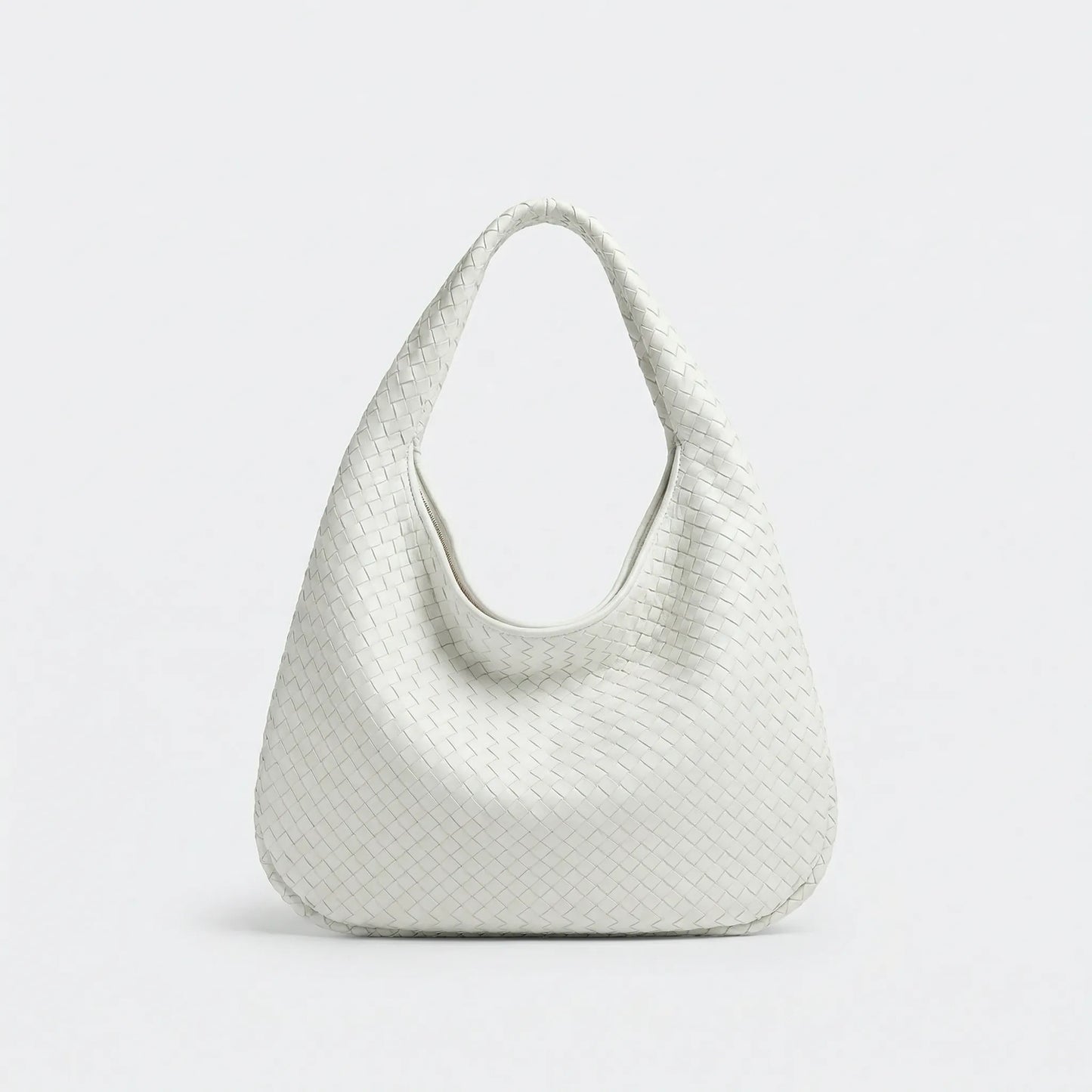 Spacious Woven Tote Handbag - Nelly