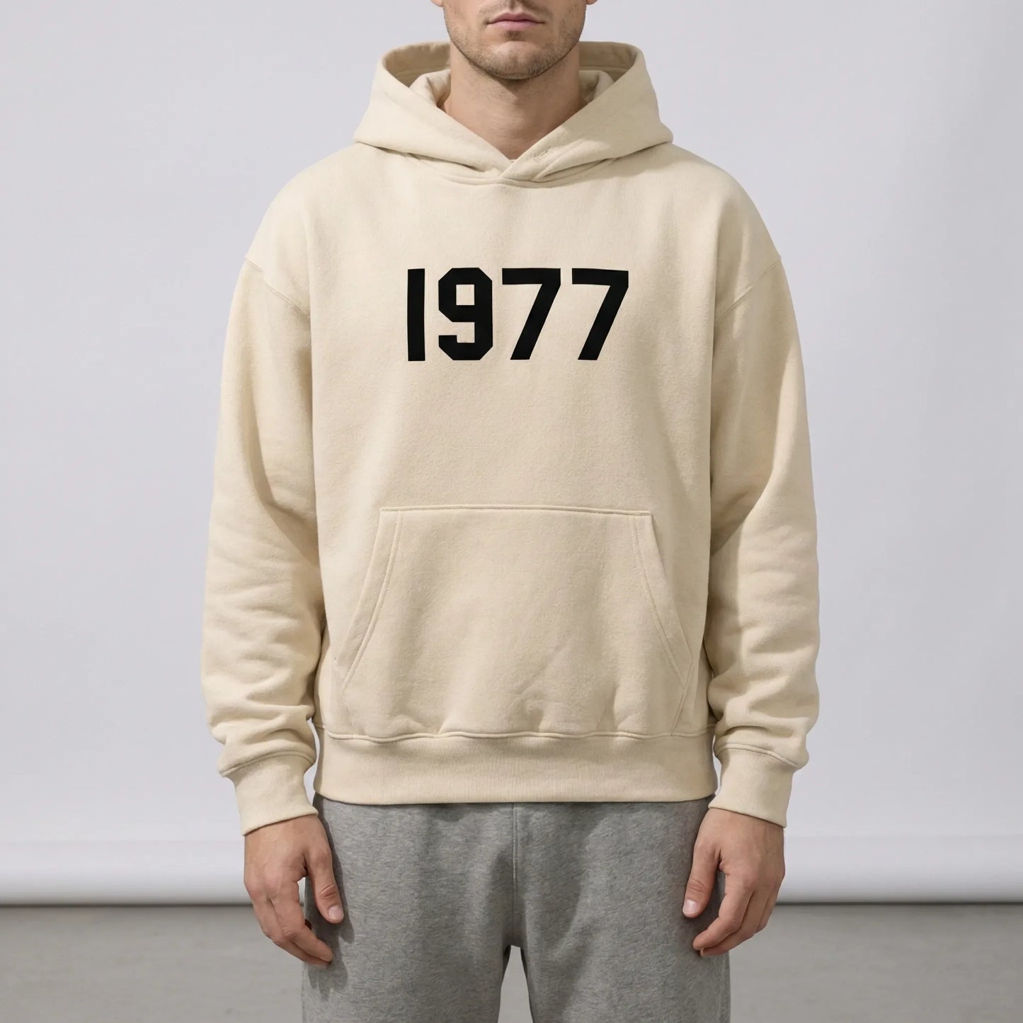 Streetwear Hoodie With Raglan Sleeves - Robin