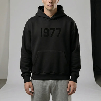 Streetwear Hoodie With Raglan Sleeves - Robin