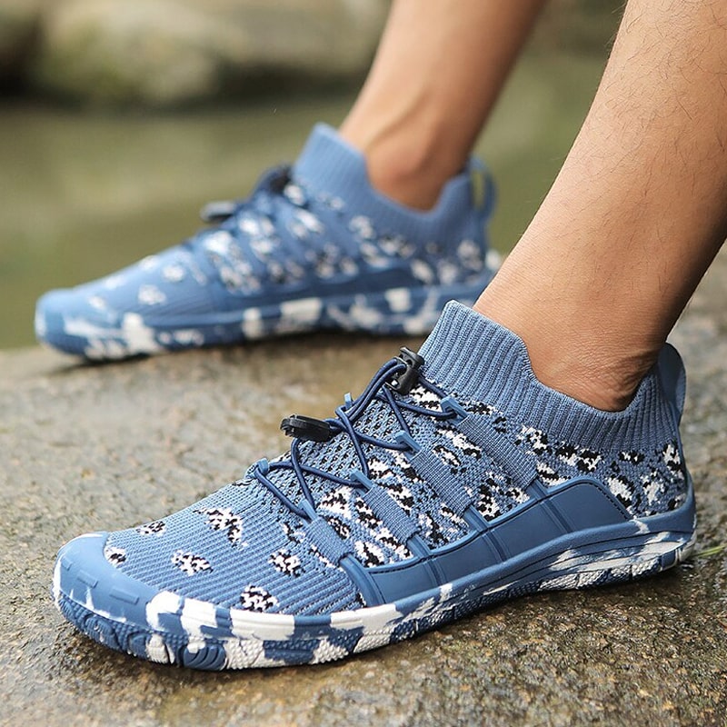Barefoot sports shoes with non-slip sole - Auron