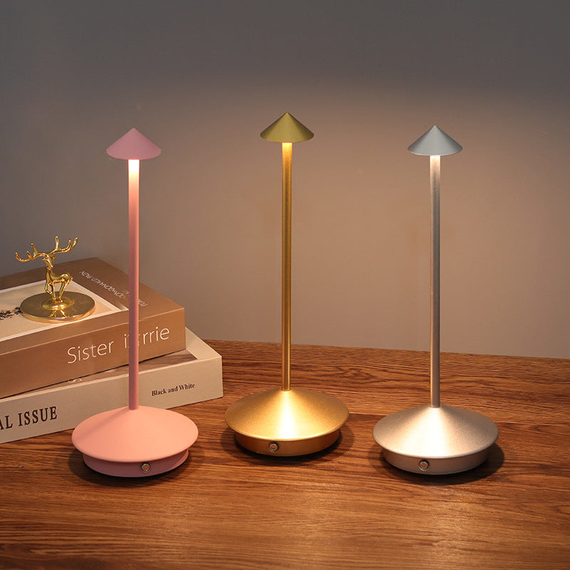 Cordless Table Lamp with Touch Dimmer and USB Charging 3