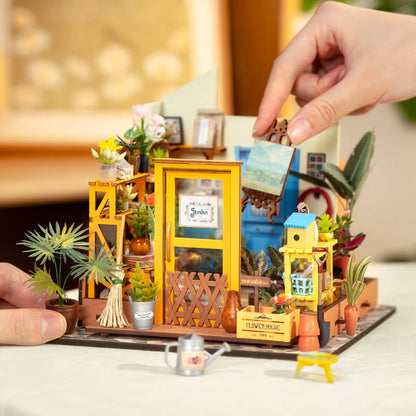 Miniature DIY Garden Shed Construction Kit – BloomHaus