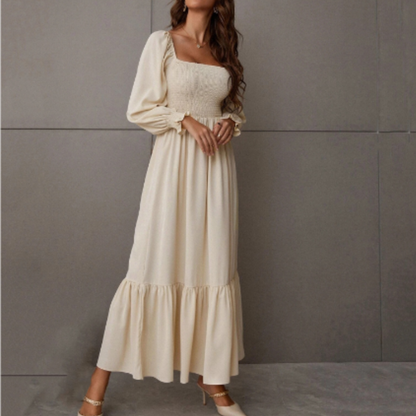 Transitional dress with Florentine neckline – Hermina