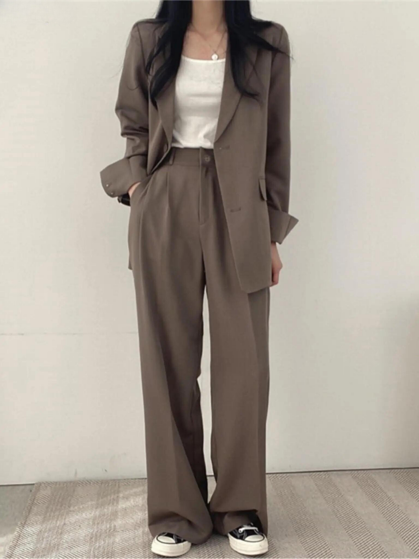 Two-Piece Ladies Suit - Sophie