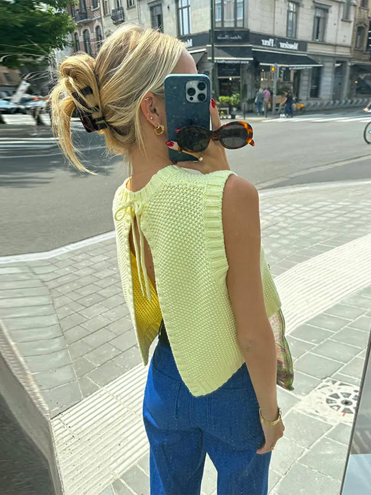 Yellow women's knitted top with an airy knit texture – Eliza