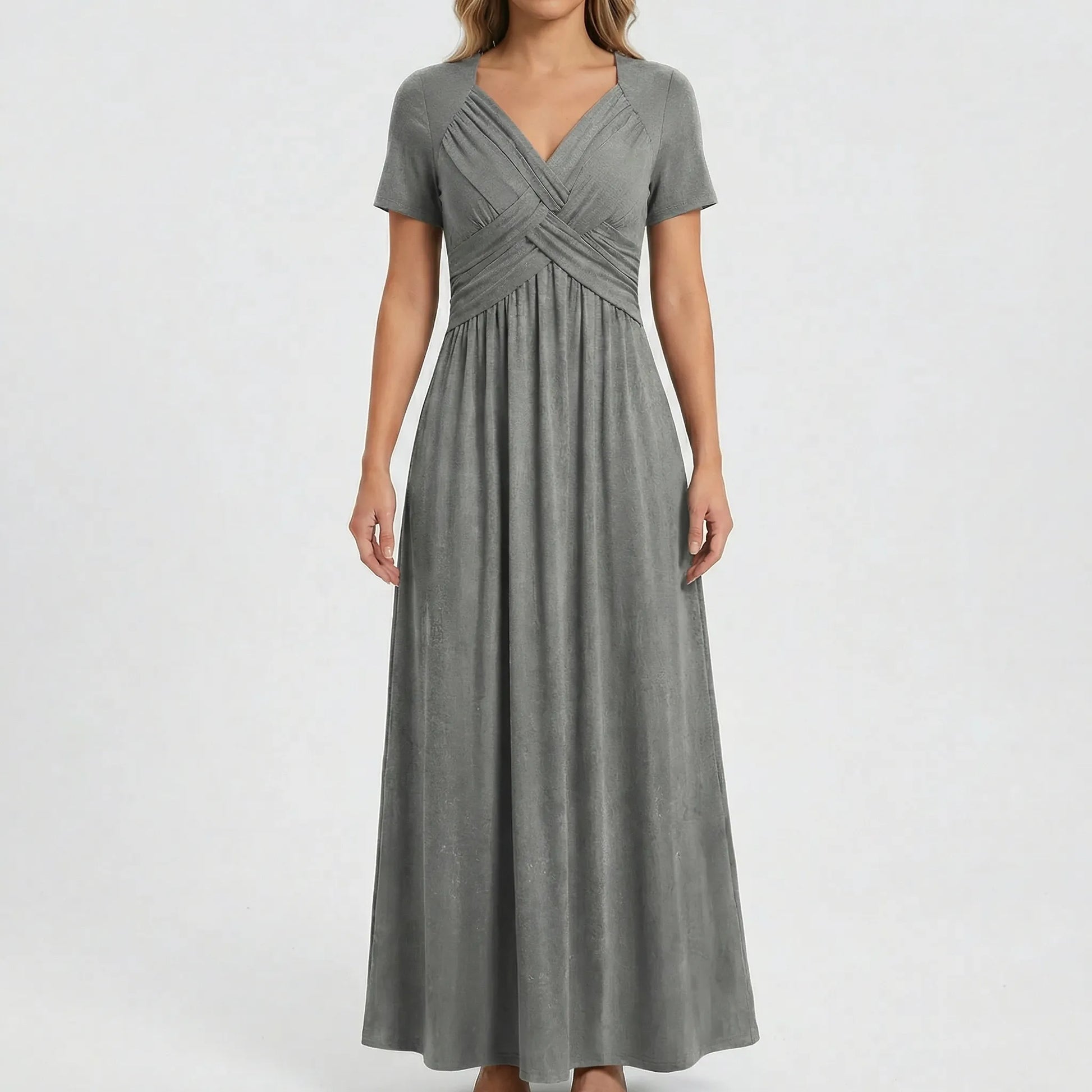 V-Neck Maxi Dress - Rebekka