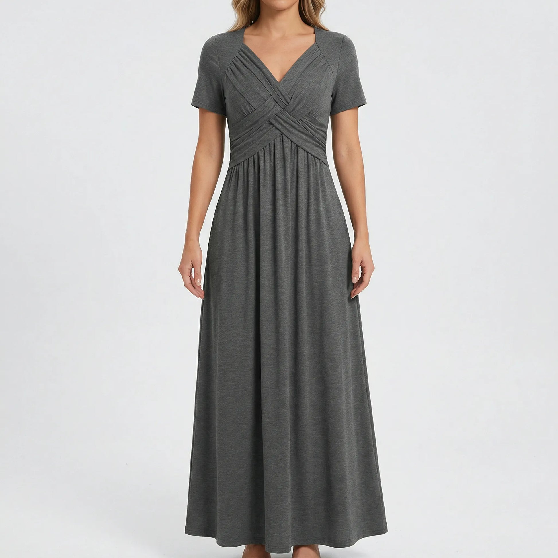 V-Neck Maxi Dress - Rebekka