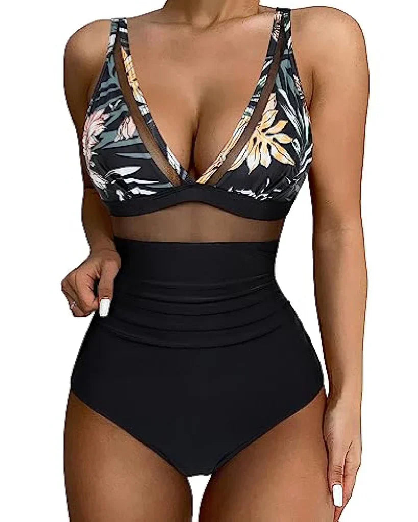 Swimsuit with adjustable straps and a flattering cut – Leona