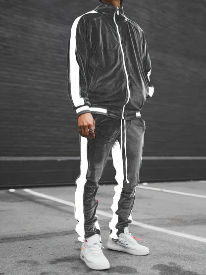 Velvet Jogger Set In A Retro Style - Gilberto