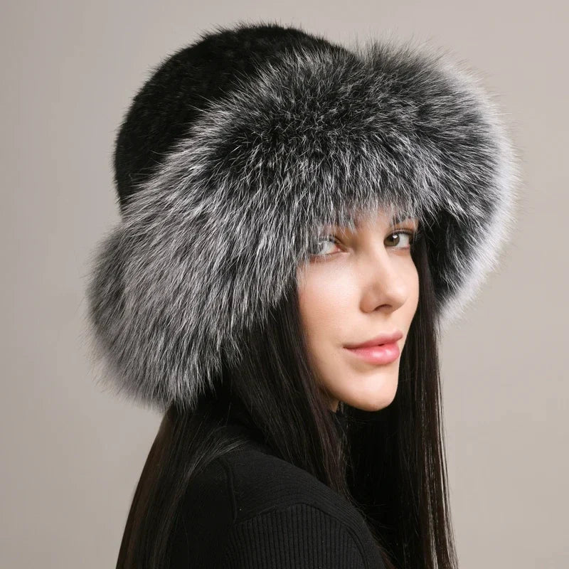 Voluminous Ladies' Hat With Brim - Cassandra