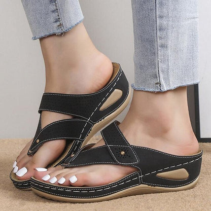 Women's sandals with adjustable strap and stripes – Breathable & Orthopedic