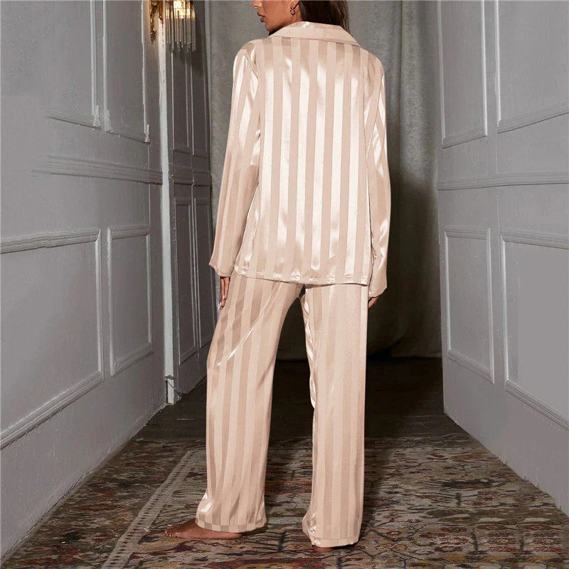 Silky-soft women's pyjama set – Emilia