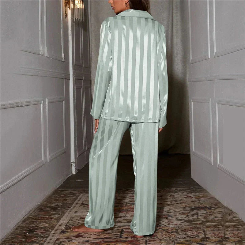 Silky-soft women's pyjama set – Emilia