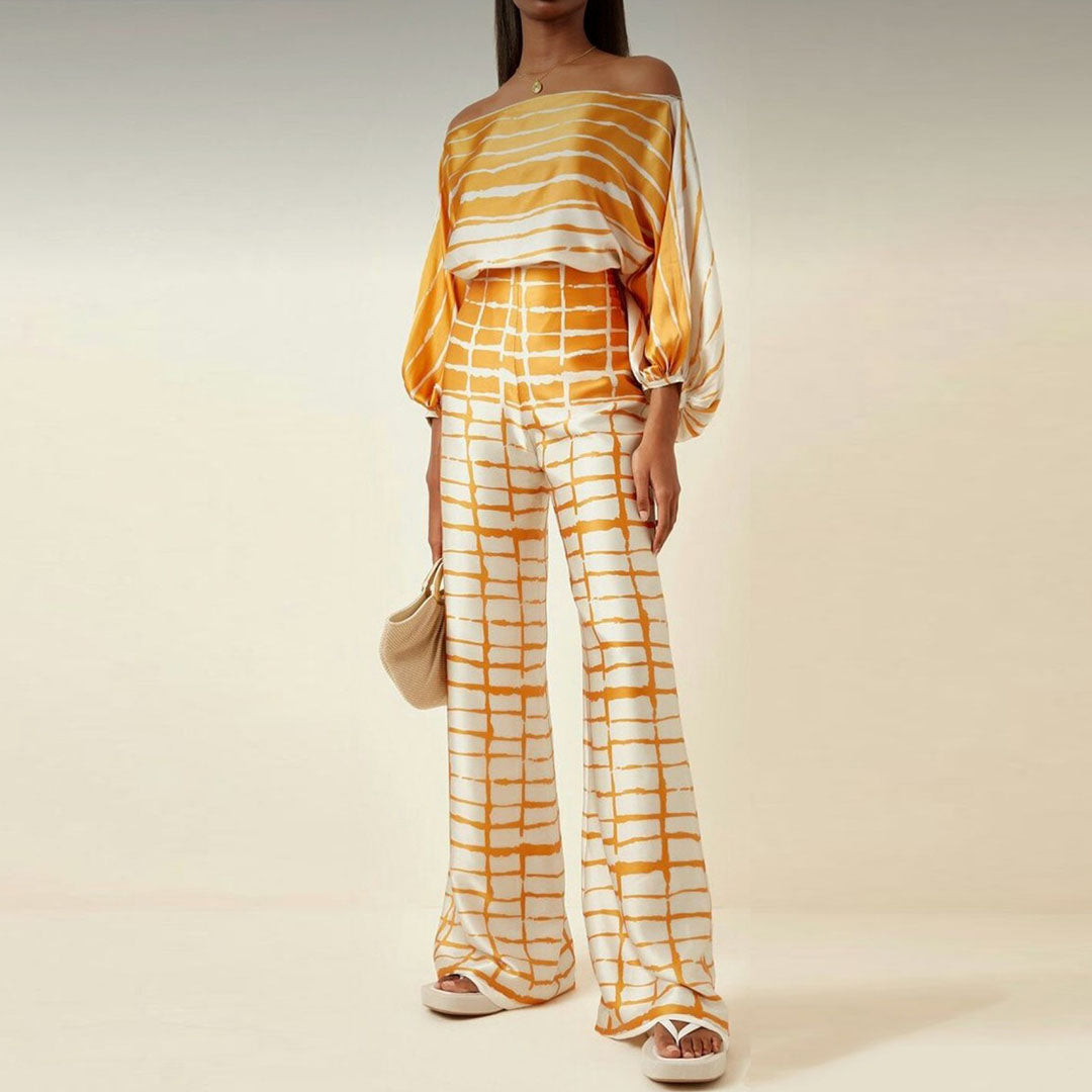 Two-Piece Satin Set with Pattern – Selena
